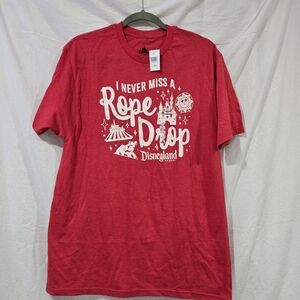 Disneyland NWT Tshirt Mens Size Large